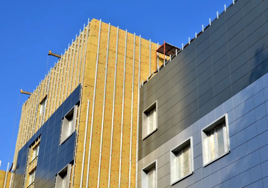 Analysis on the reasons for adopting exterior wall insulation in the buildings